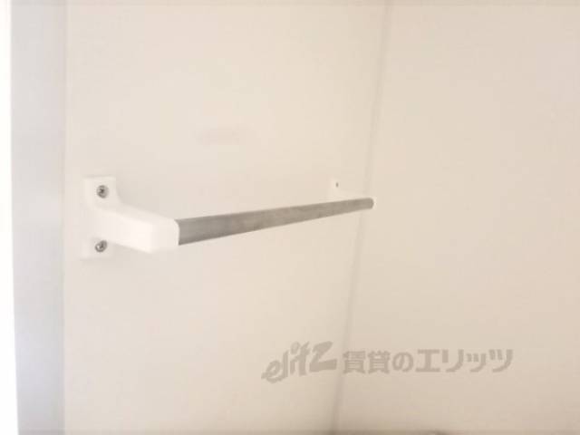 トイレ　タオル掛け