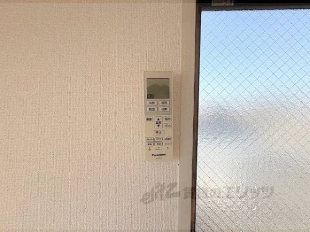 エアコンリモコン