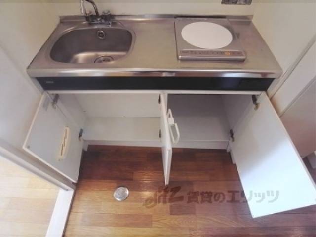 キッチン　収納