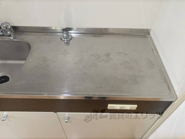 キッチン　コンロ置き場