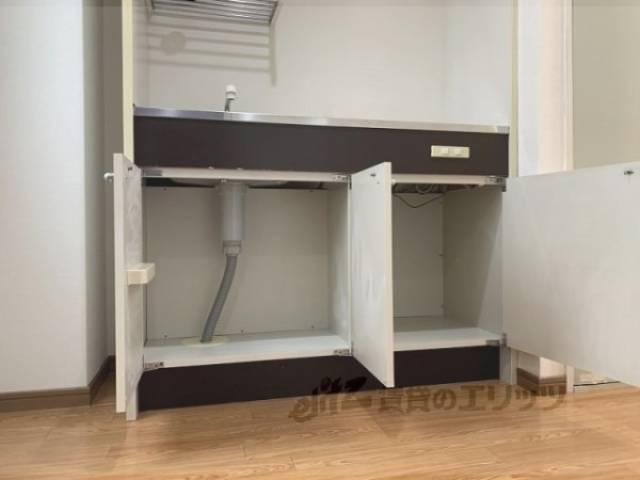 キッチン　下収納