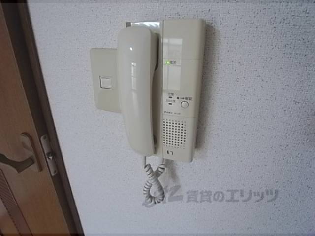 インターホン