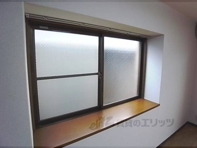 出窓