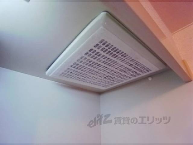 キッチン　換気扇