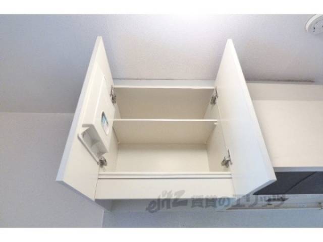 キッチン　キッチン上部収納