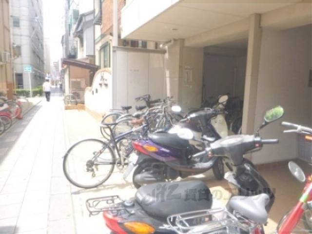 駐輪場