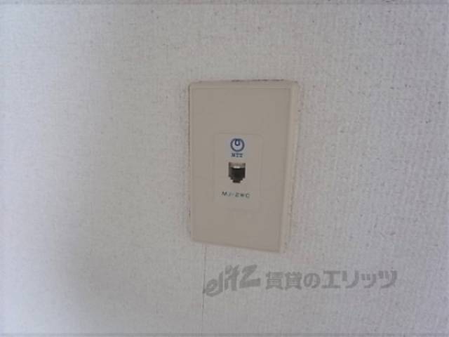 通信用コンセント