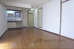 ホワイトレジデンスツカモト室内写真2