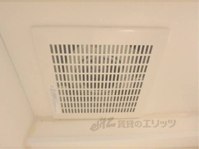 キッチン　換気扇