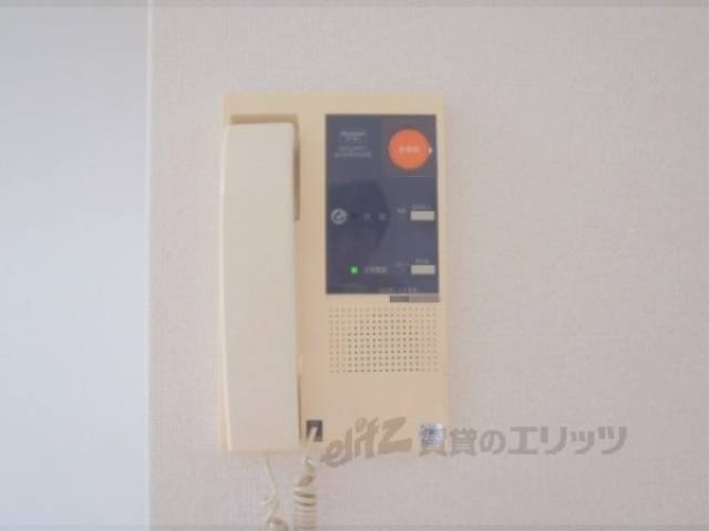インターホン