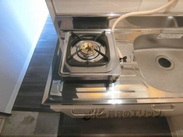 キッチン　コンロ