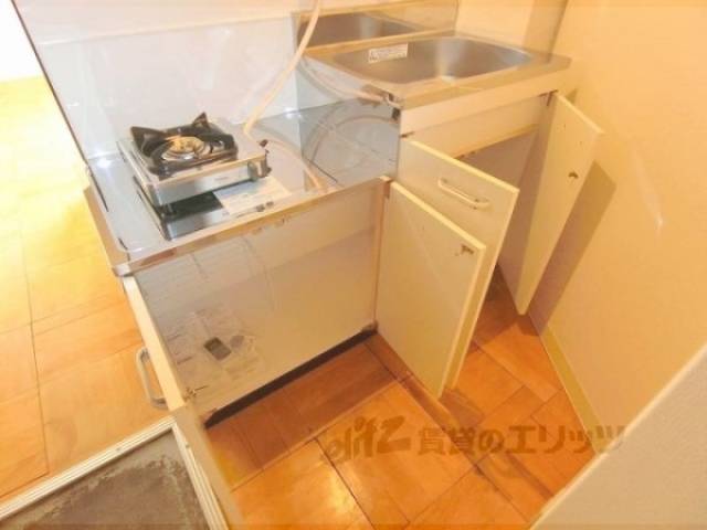 キッチン　下部収納