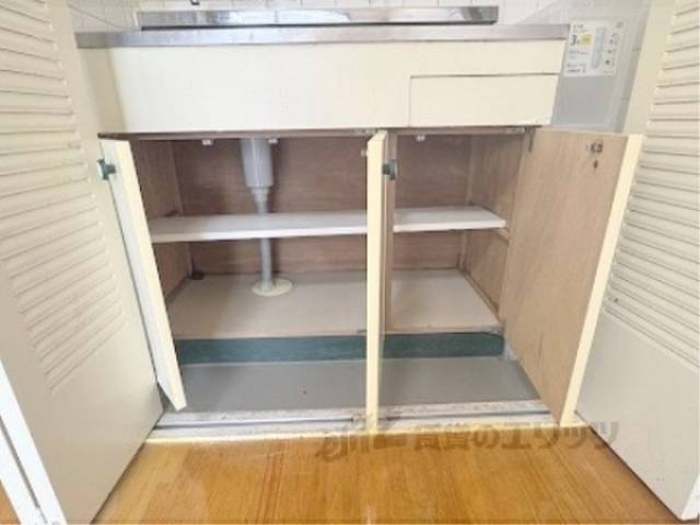 キッチン　下部収納