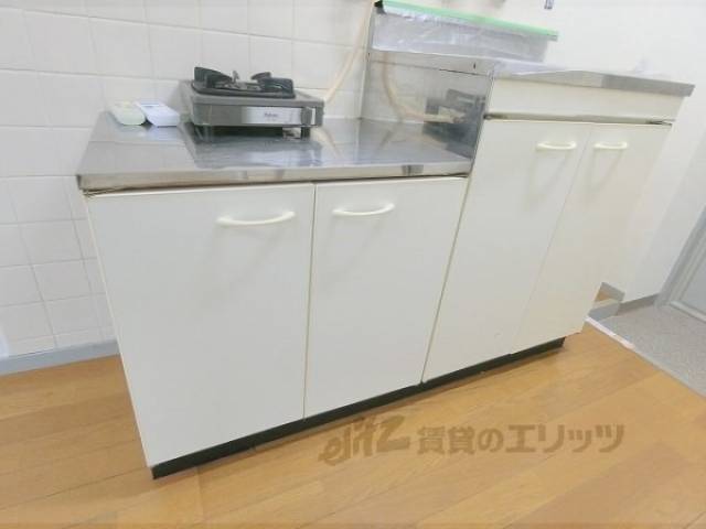 キッチン　下部収納