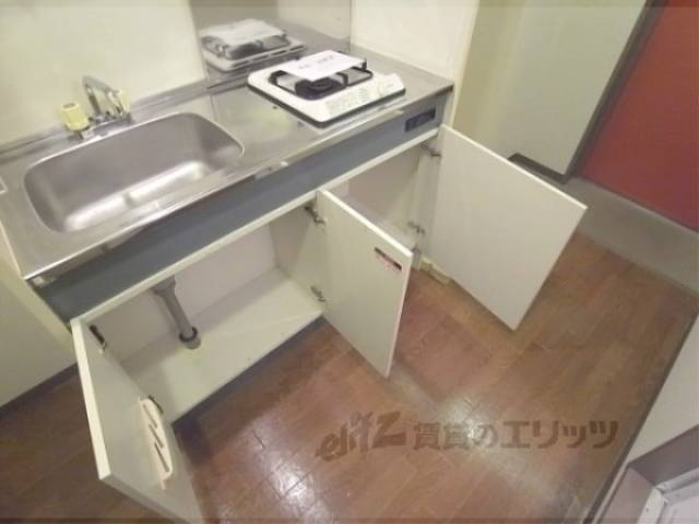 キッチン　下部収納