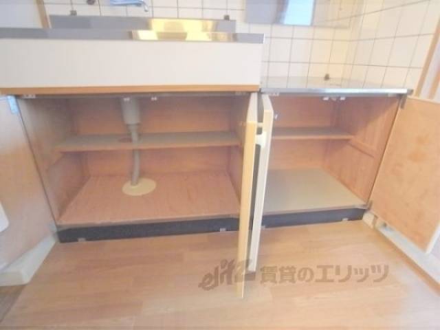 キッチン下部収納