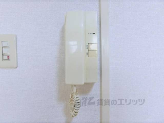 インターンフォン