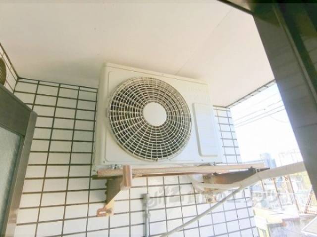 室外機