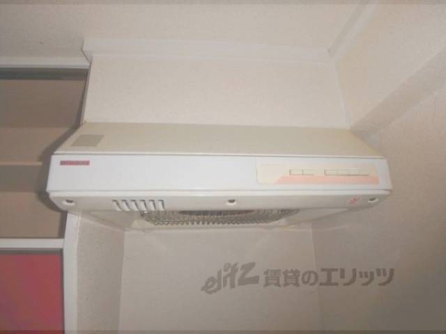 キッチン　換気扇