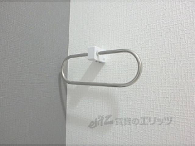 トイレ　タオル掛け