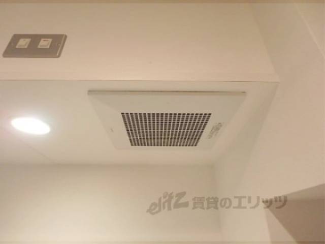 キッチン　換気扇