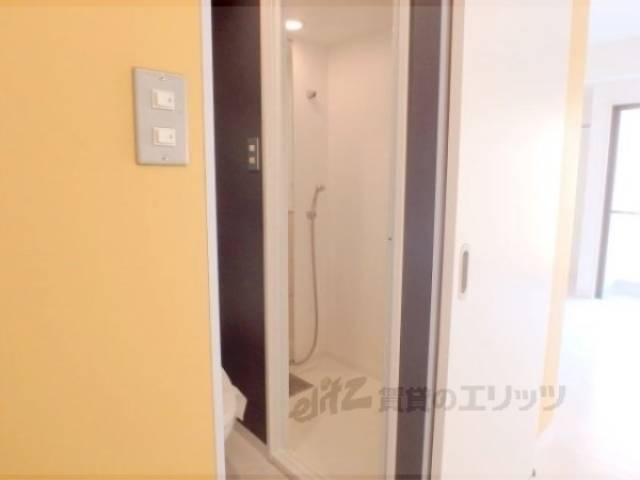 風呂　シャワールーム