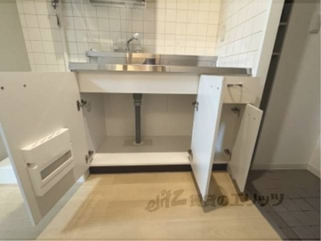 キッチン 収納下部