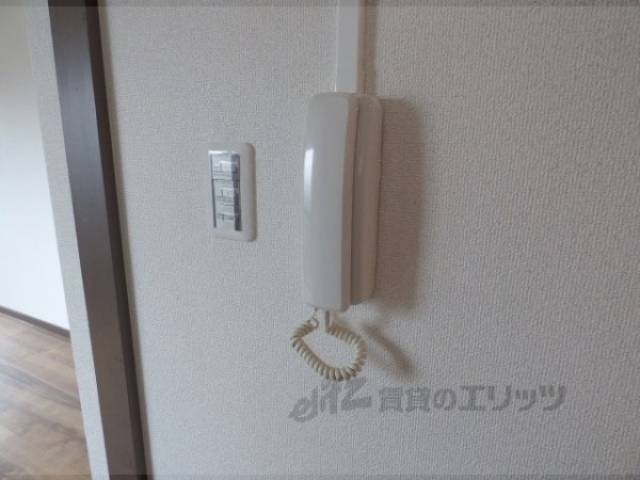 インターホン