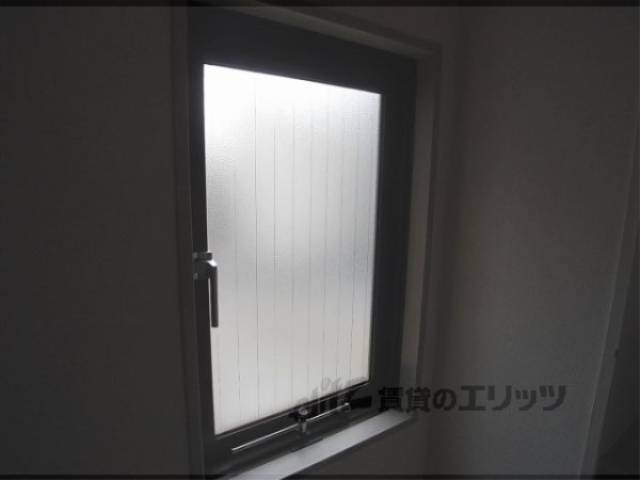 洋室　窓