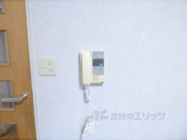 インターホン