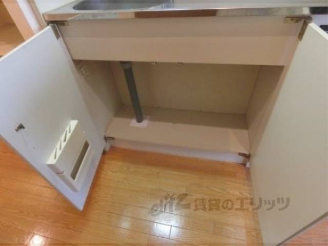 キッチン　収納