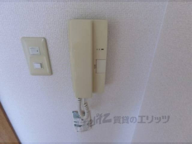 インターホン
