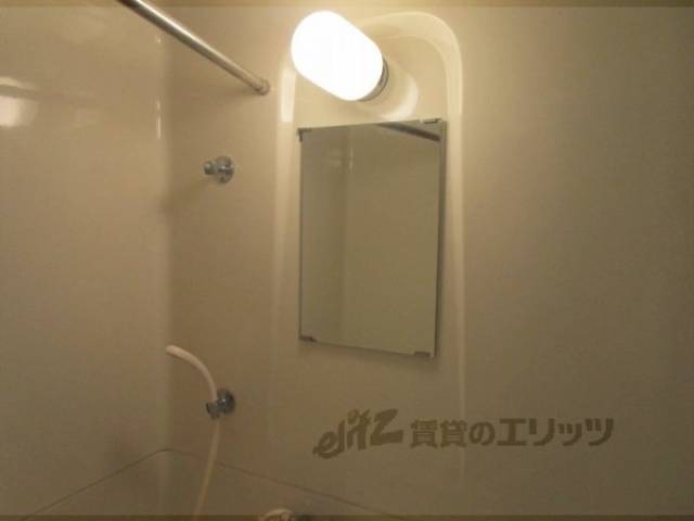 風呂　鏡