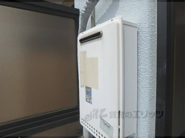 給湯器リモコン　給湯設備