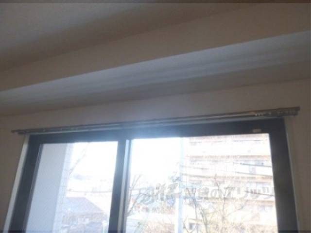 カーテンレール