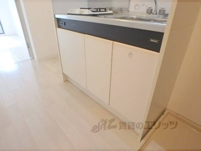 キッチン　収納