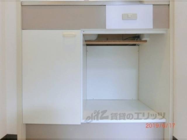 キッチン　下部収納