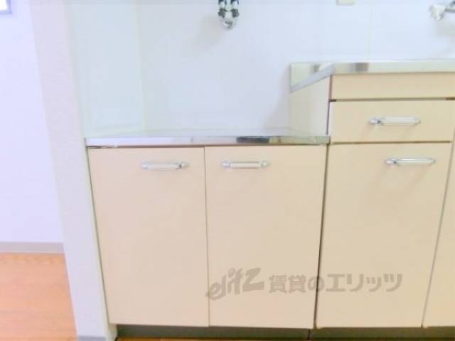 キッチン　収納