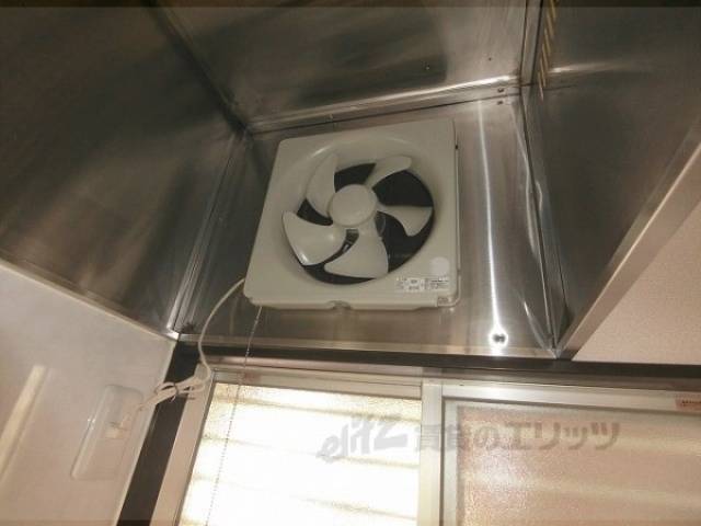 キッチン換気扇