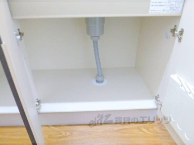 キッチン　キッチン下収納