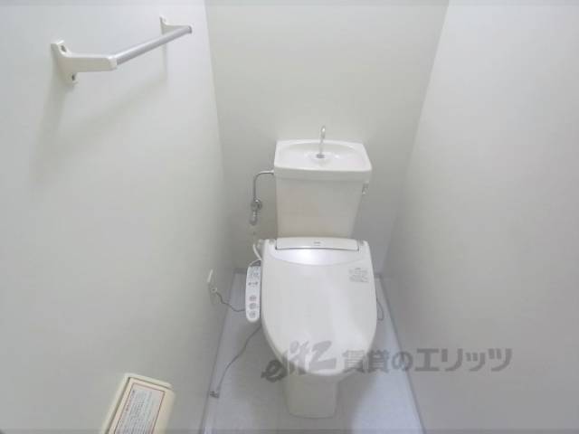 トイレ　洗浄機付き