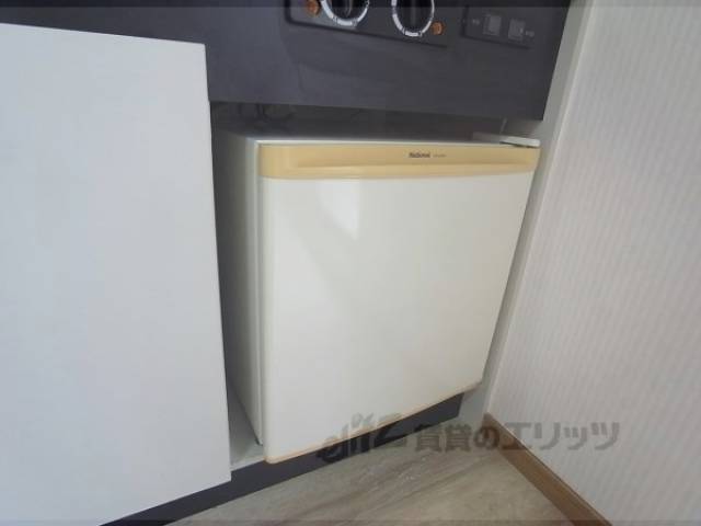 冷蔵庫置場　冷蔵庫付き