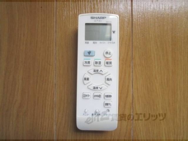 エアコン　リモコン