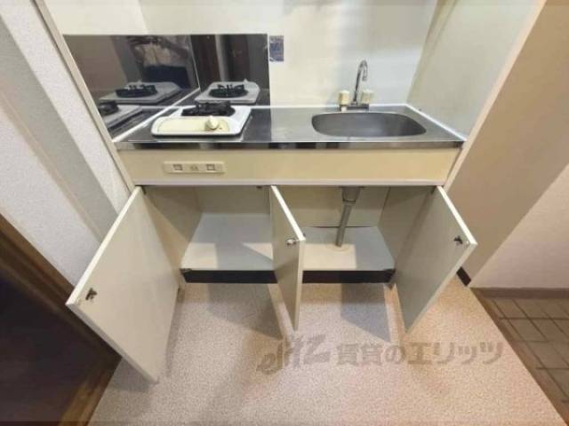 キッチン　下部収納