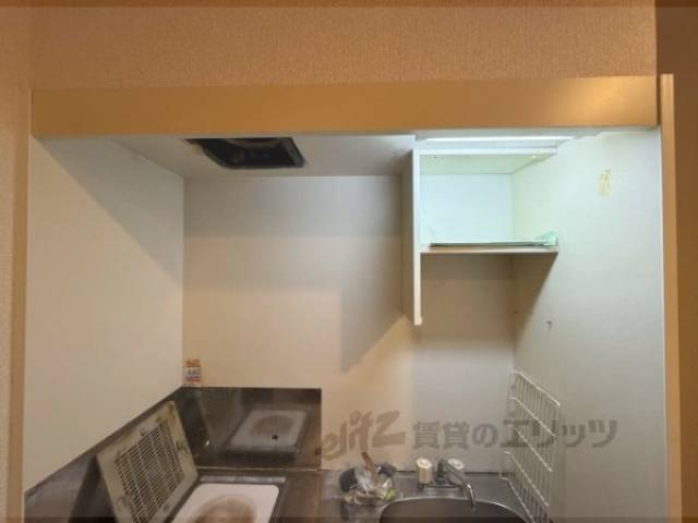 キッチン　上部収納