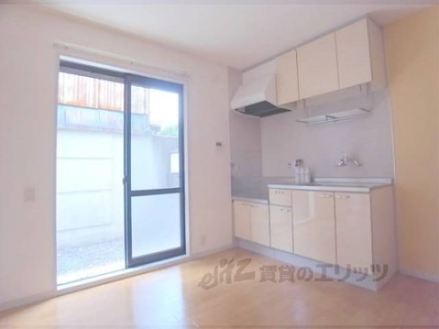 キッチン　5.3帖あるキッチンスペースです。