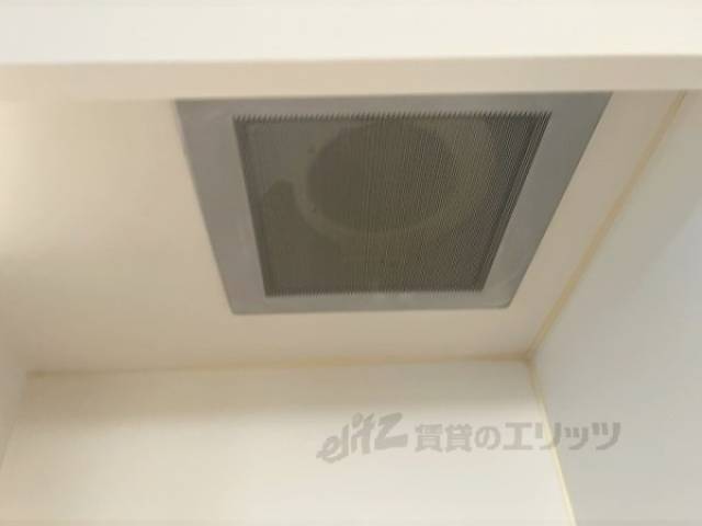 キッチン　換気扇