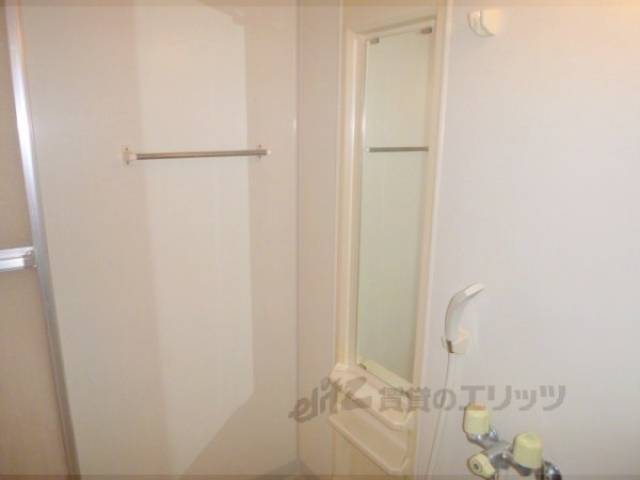 風呂　洋室ベランダ