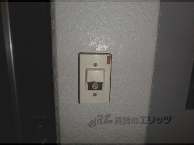 玄関　インターフォン