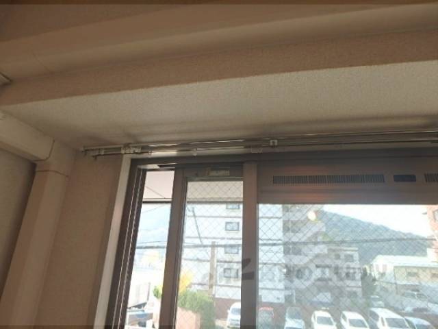 カーテンレール